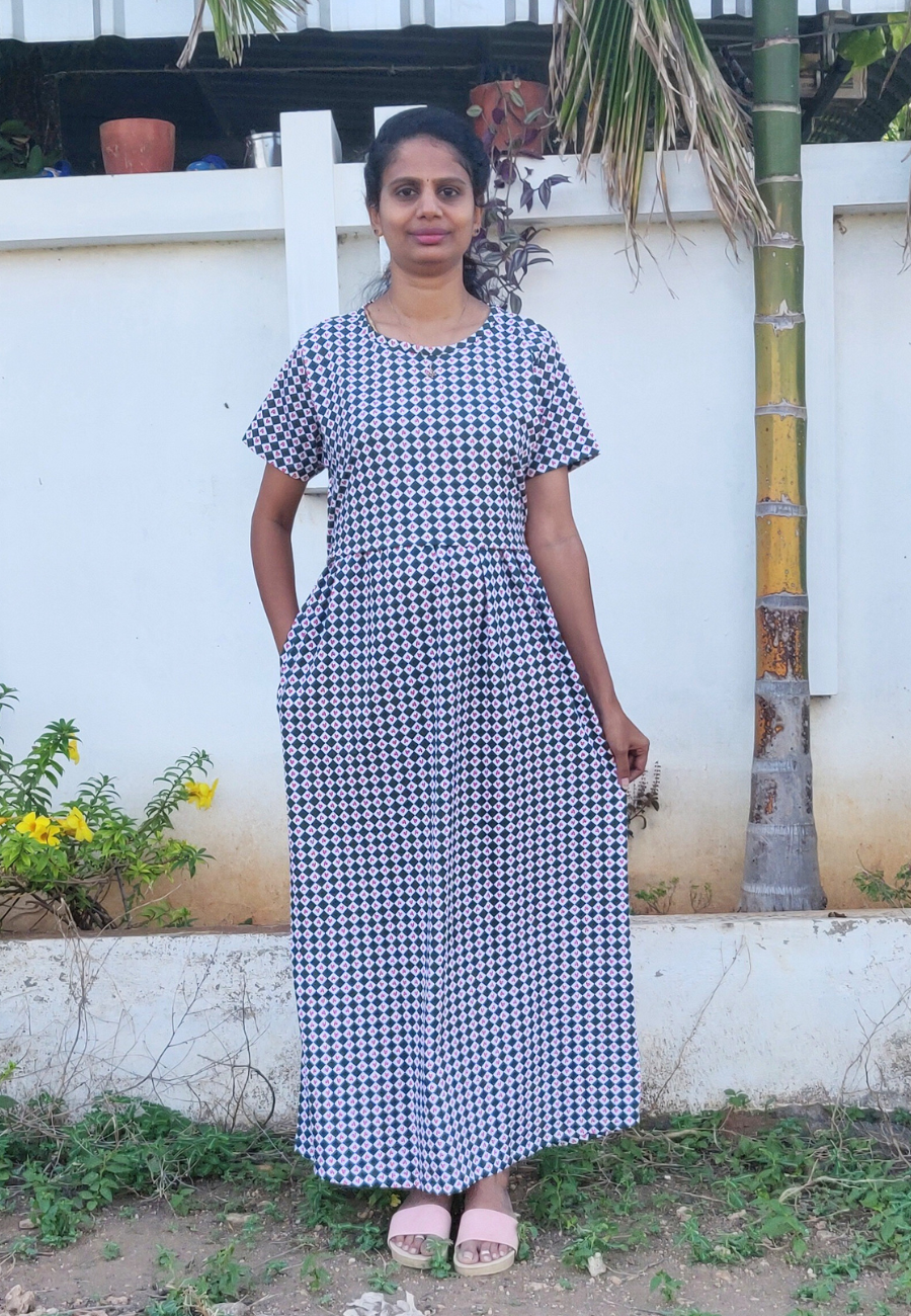 Heart Chess Soft Cotton Zipless Maternity & Feeding Dress | Full Length