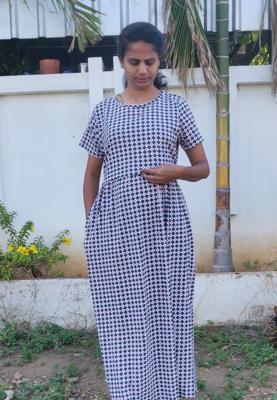 Heart Chess Soft Cotton Zipless Maternity & Feeding Dress | Full Length
