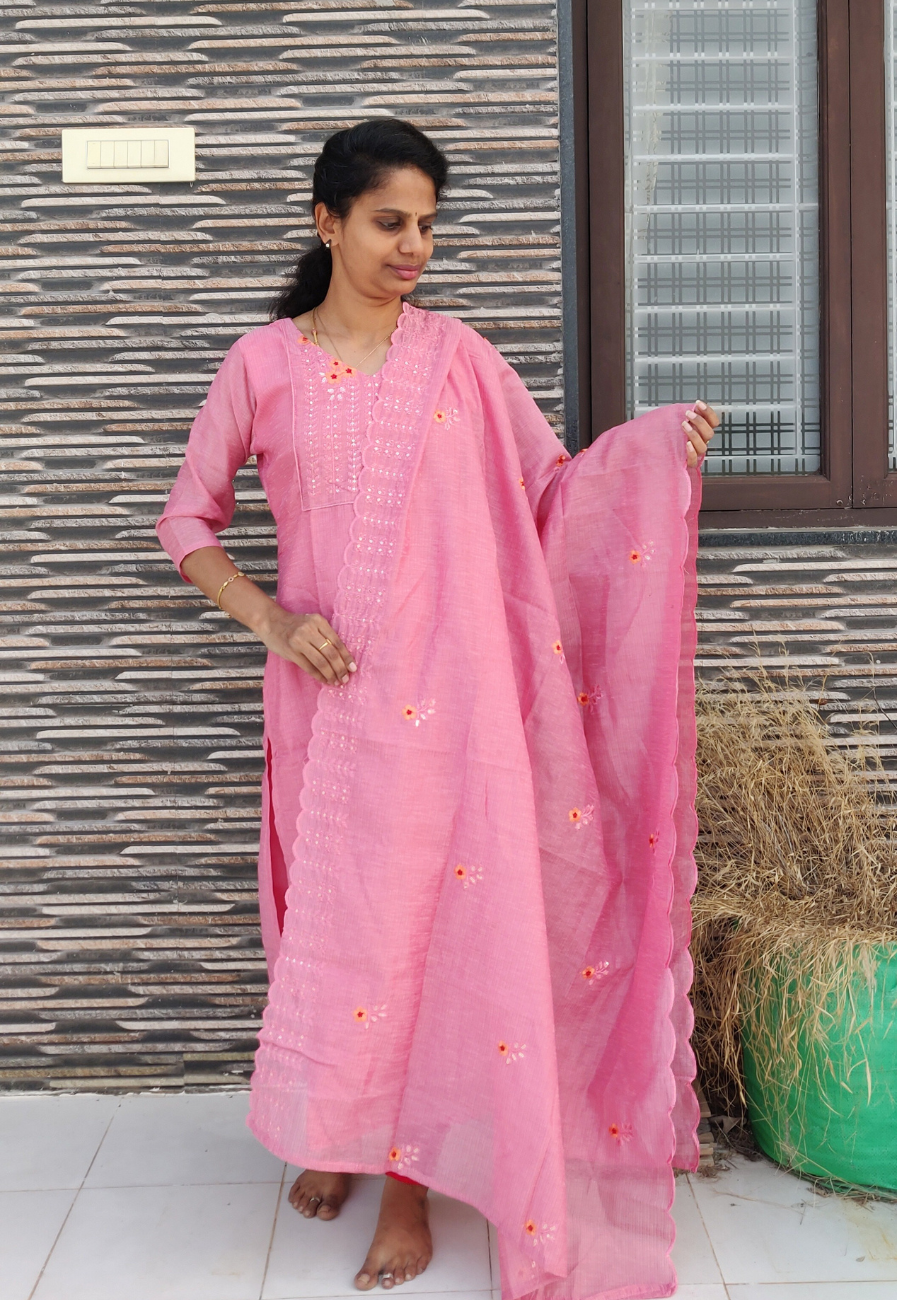 Peach Kurti and Dupatta with Embroidery  (K1012)