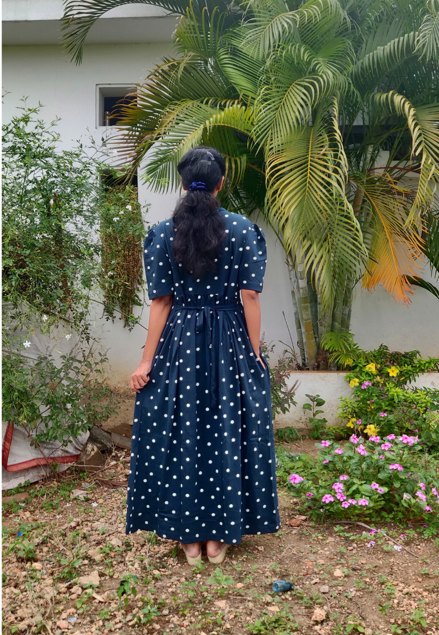 Green Polka Soft Cotton Zipless Maternity & Feeding Dress | Puff Sleeve