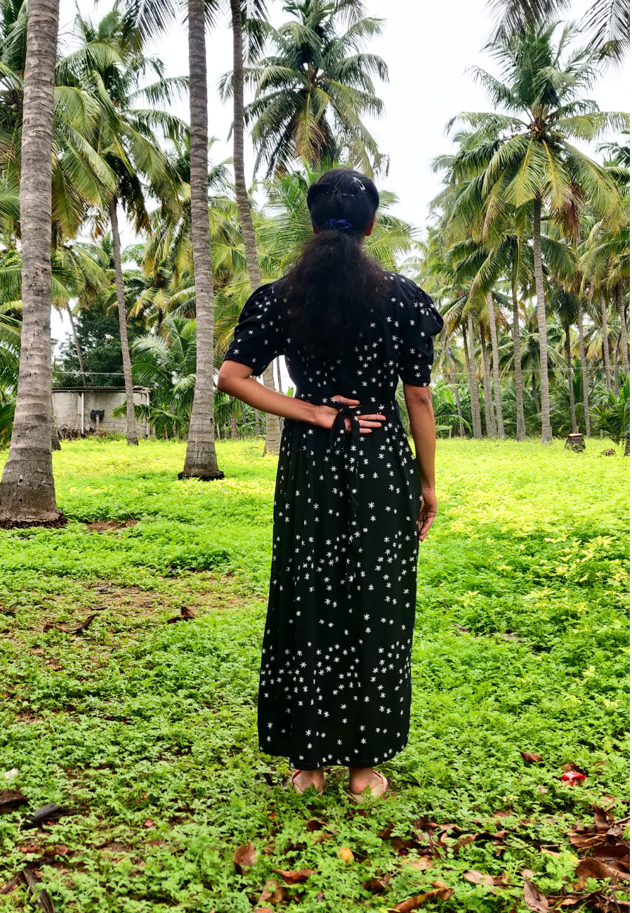 Black Baby Star Soft Cotton Full-Length Women’s Maxi Loungewear | V-Neck