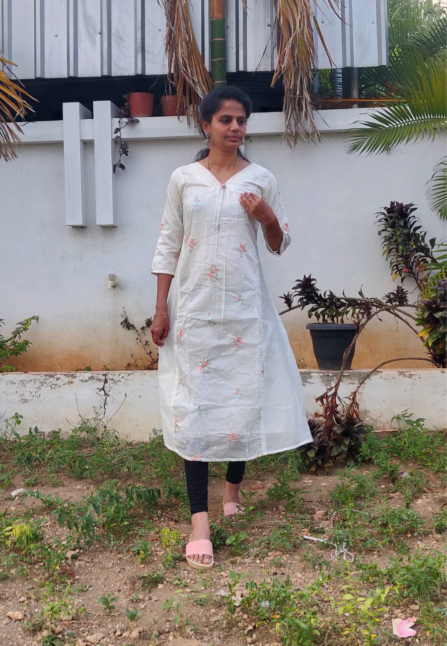 White MulCotton V-Neck Aline kurti (K1004)