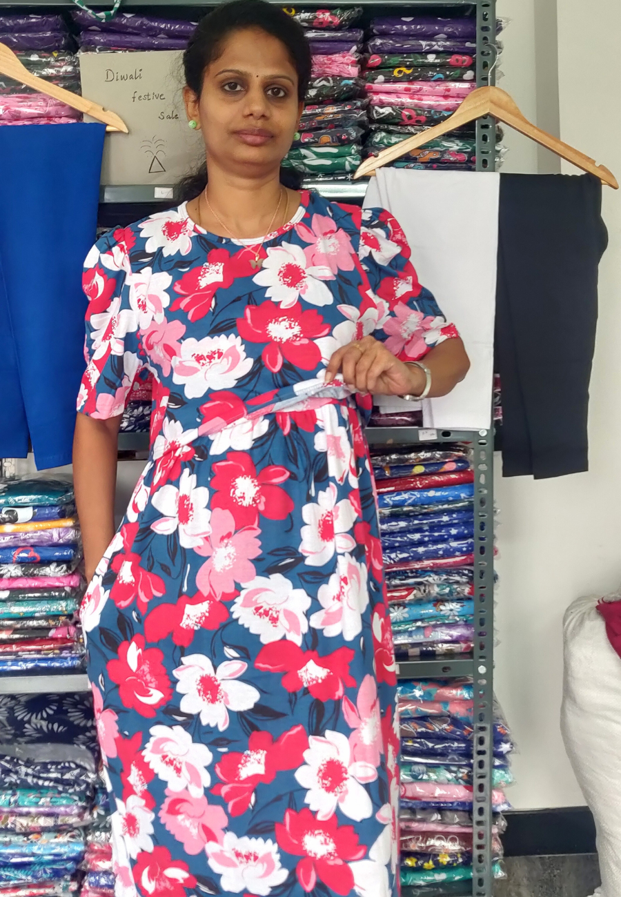 Red Big Floral Soft Cotton Zipless Maternity & Feeding Dress | Puff Sleeve